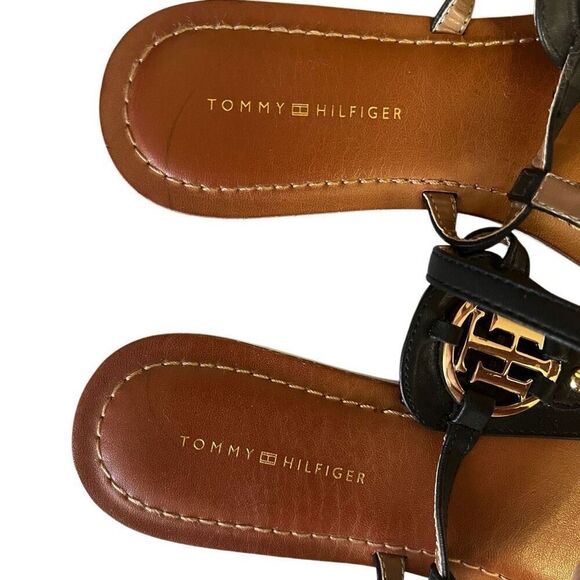 Tommy Hilfiger Garin Black Tan T-Strap Sandals - Picture 5 of 8